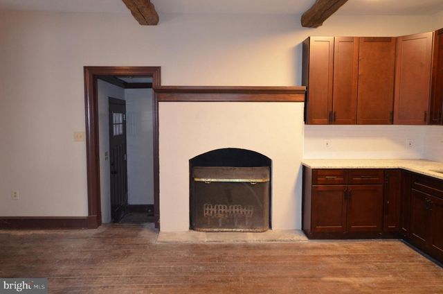 3414 TRONE RD, Glenville, PA 17329