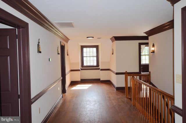 3414 TRONE RD, Glenville, PA 17329