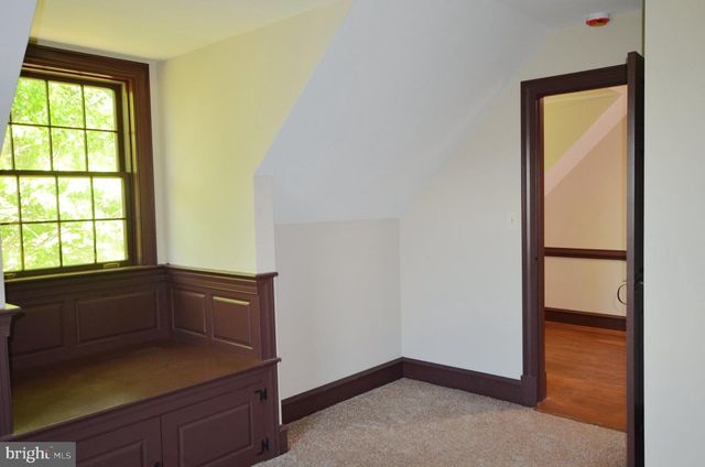 3414 TRONE RD, Glenville, PA 17329
