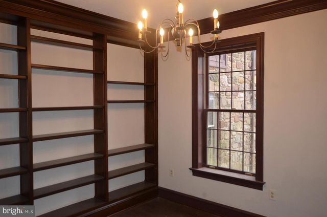 3414 TRONE RD, Glenville, PA 17329