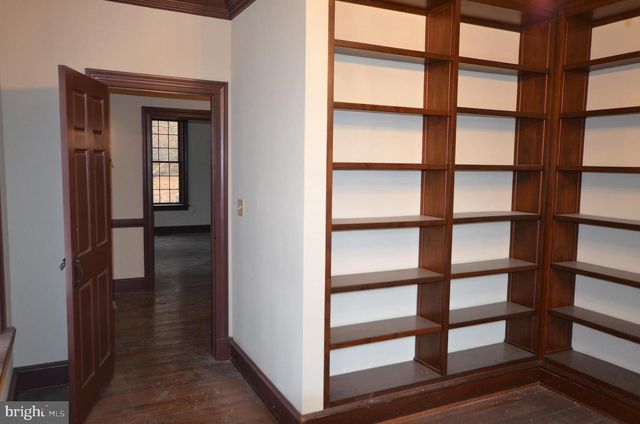 3414 TRONE RD, Glenville, PA 17329