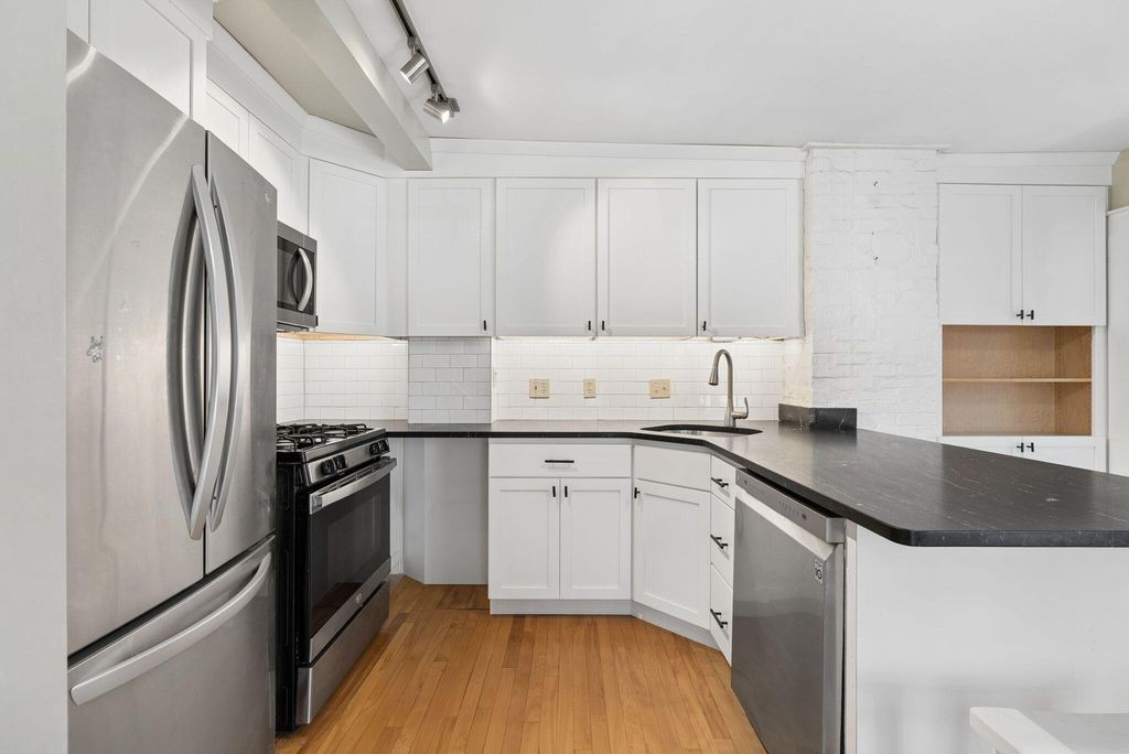 309 Spring Street 2, Portland, ME 04102 — photo 5