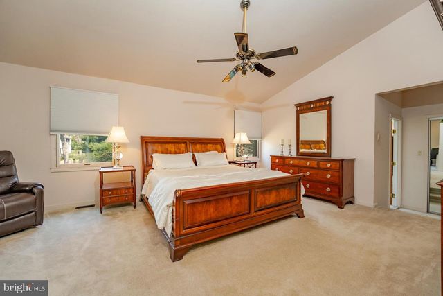 115 FORREST HILLS DR, Voorhees, NJ 08043