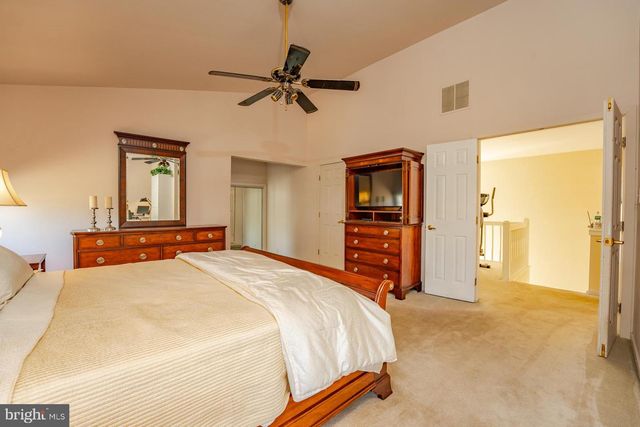 115 FORREST HILLS DR, Voorhees, NJ 08043