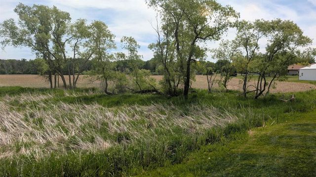 559 SUMMER DRIVE, Brillion, WI 54110