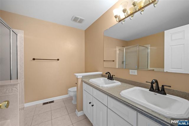 214 Riverwalk Way L125, Clifton, NJ 07014