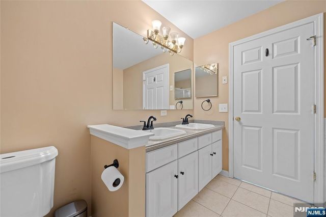 214 Riverwalk Way L125, Clifton, NJ 07014