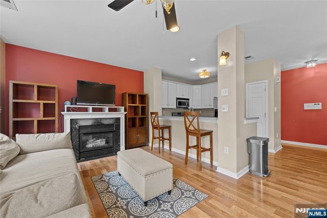 214 Riverwalk Way L125, Clifton, NJ 07014
