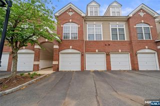 214 Riverwalk Way L125, Clifton, NJ 07014