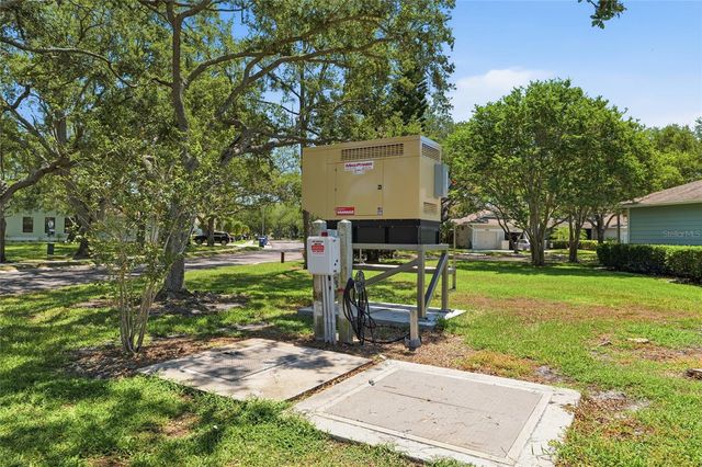 1070 SANABEL COURT NE, St Petersburg, FL 33702