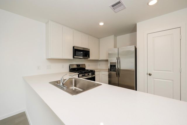 18064 Trepito Avenue, New Caney, TX 77357