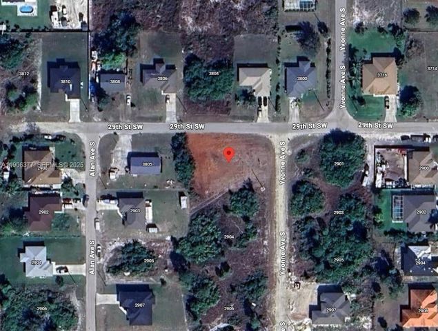 2900 S Yvonne, Lehigh Acres, FL 33976