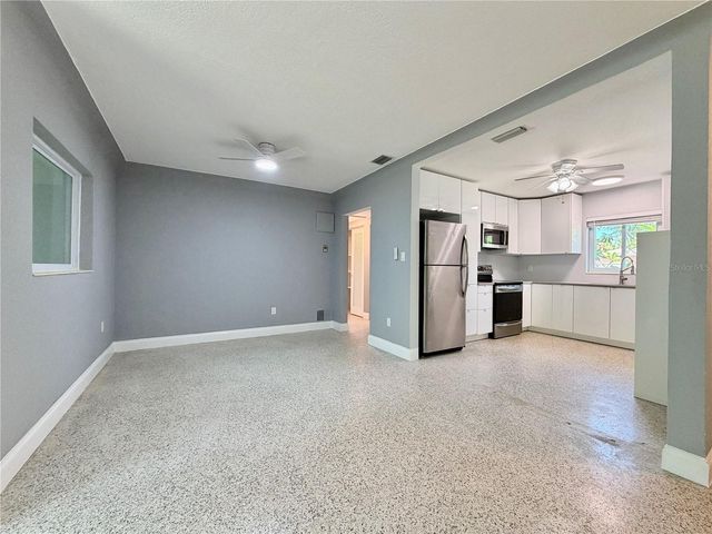 2008 59TH STREET S, Gulfport, FL 33707
