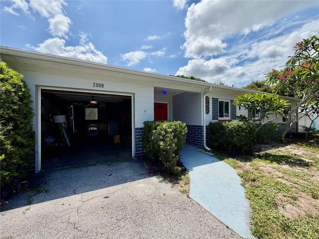 2008 59TH STREET S, Gulfport, FL 33707
