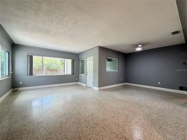2008 59TH STREET S, Gulfport, FL 33707