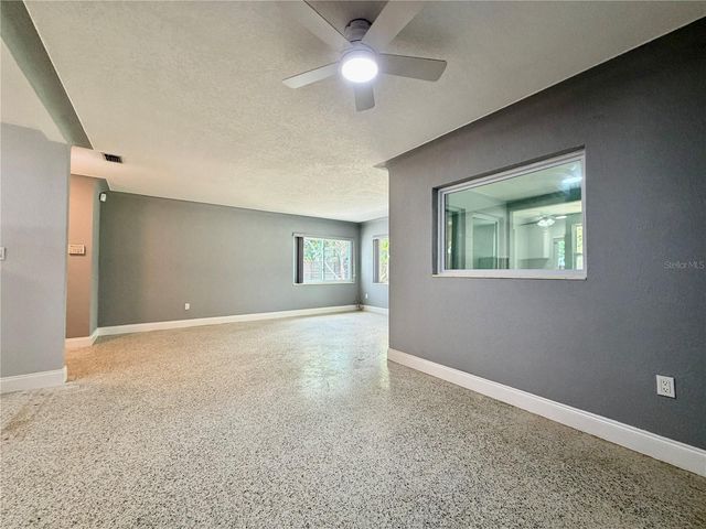2008 59TH STREET S, Gulfport, FL 33707