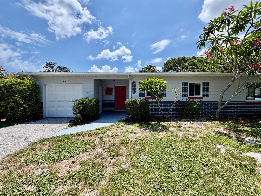2008 59TH STREET S, Gulfport, FL 33707
