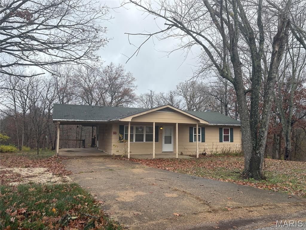 4 Live Oak Court, Viburnum, MO 65566