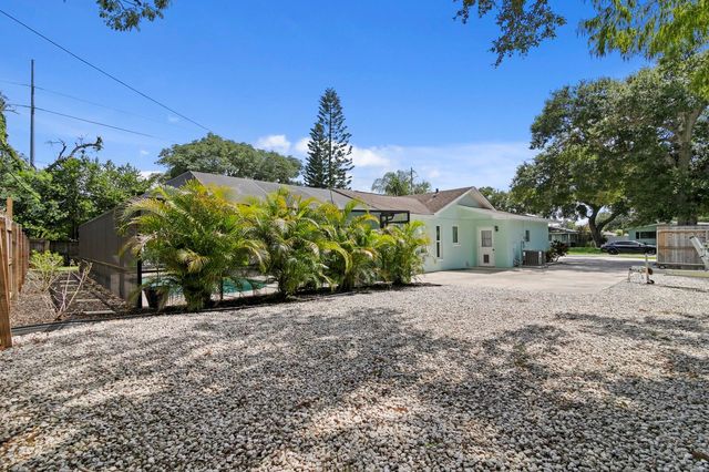 2168 VICTORIA DRIVE, Clearwater, FL 33763