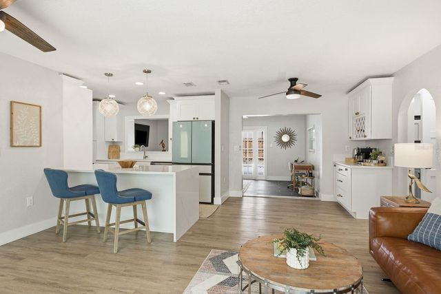 2168 VICTORIA DRIVE, Clearwater, FL 33763