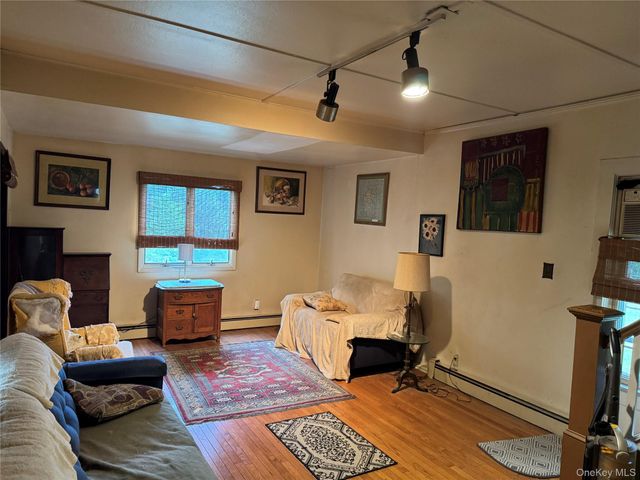5 High Street, Monticello, NY 12701