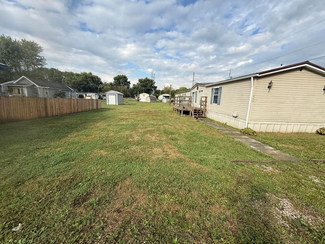 900 Charles Street, Logan, OH 43138