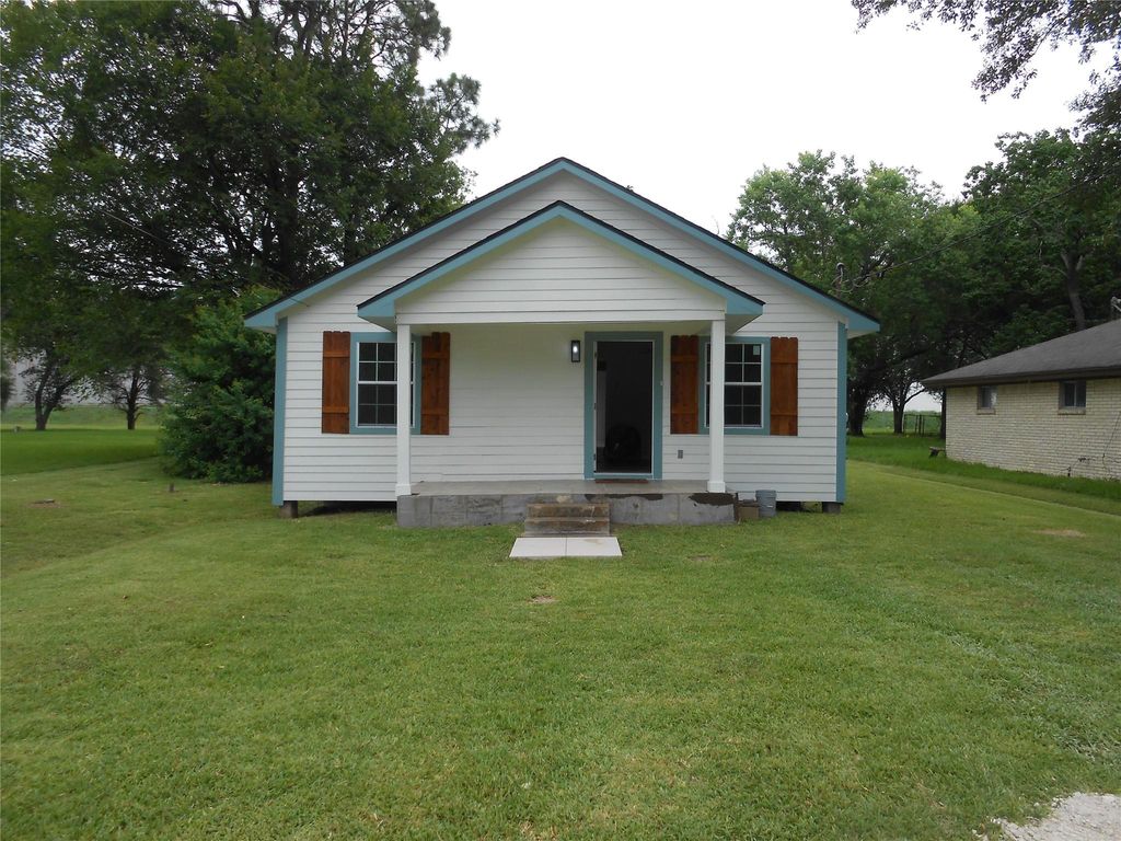 6017 Pine Avenue, Port Arthur, TX 77640