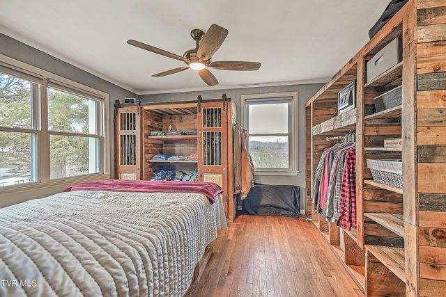 212 Magnolia Drive, Bristol, VA 24201