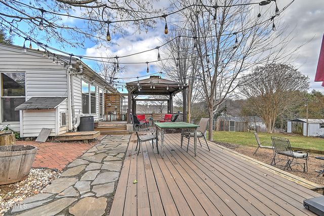 212 Magnolia Drive, Bristol, VA 24201