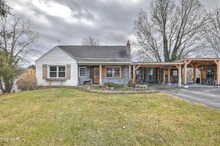 212 Magnolia Drive, Bristol, VA 24201