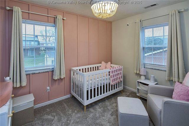 995 Hickory Mills Road, Hurricane, WV 25526