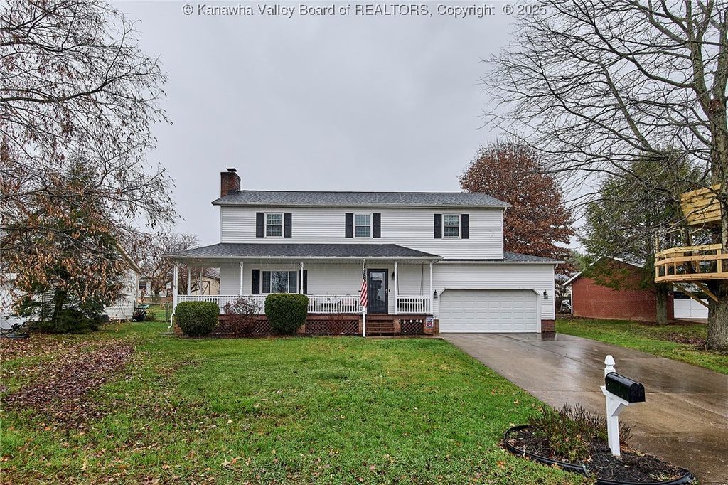 995 Hickory Mills Road, Hurricane, WV 25526