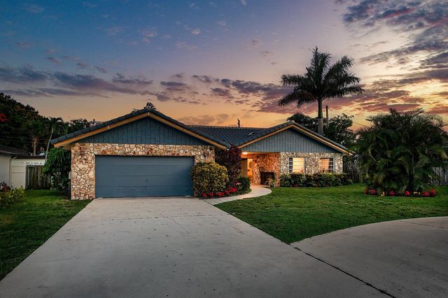 1006 SE 6th Street, Deerfield Beach, FL 33441