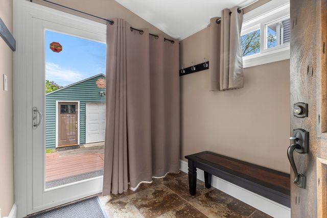 21 Leggs Hill Road, Marblehead, MA 01945