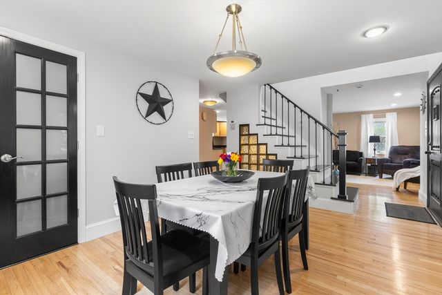 21 Leggs Hill Road, Marblehead, MA 01945