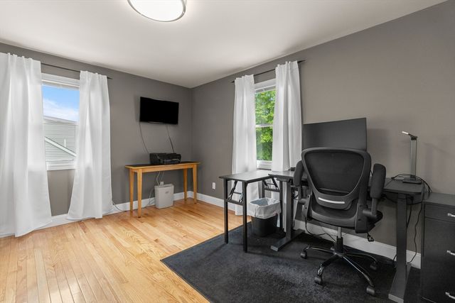 21 Leggs Hill Road, Marblehead, MA 01945