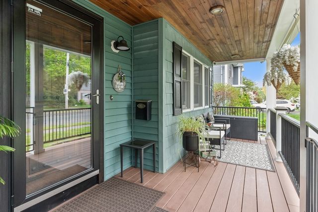 21 Leggs Hill Road, Marblehead, MA 01945