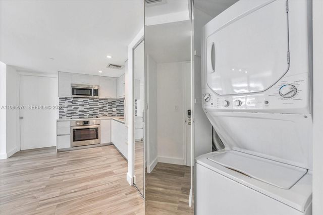 1300 S Miami Ave 4807, Miami, FL 33130