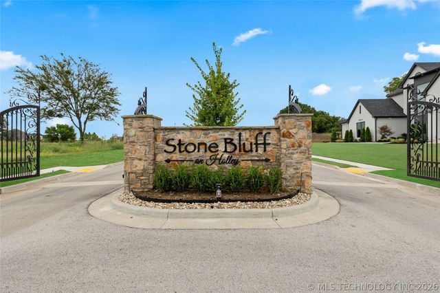 10604 S Holley Street, Jenks, OK 74037