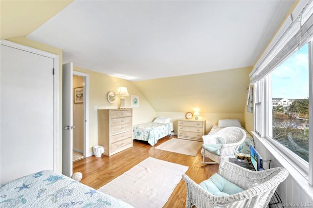 170 Beach Lane, Westhampton Beach, NY 11978