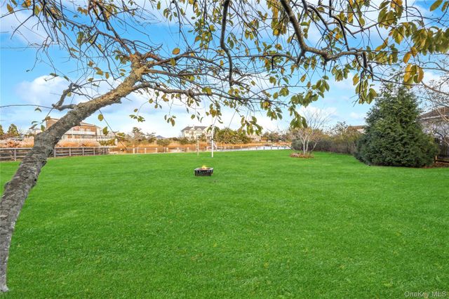 170 Beach Lane, Westhampton Beach, NY 11978