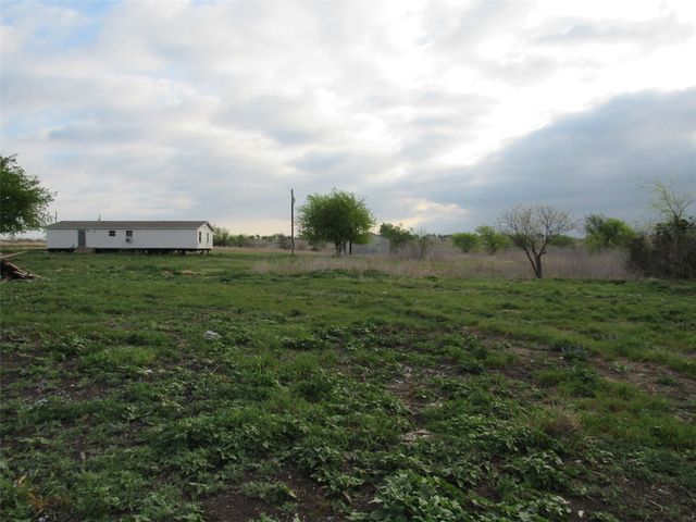 556 Private Road 3551, Valley Mills, TX 76689