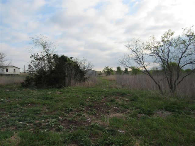 556 Private Road 3551, Valley Mills, TX 76689