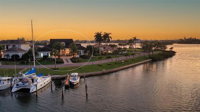 313 LOOKOUT POINT DRIVE, Osprey, FL 34229