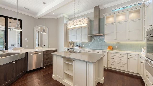 313 LOOKOUT POINT DRIVE, Osprey, FL 34229