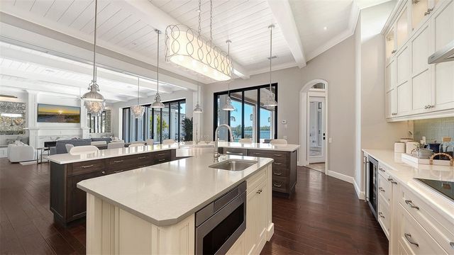 313 LOOKOUT POINT DRIVE, Osprey, FL 34229
