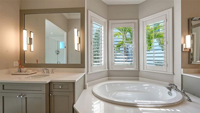 313 LOOKOUT POINT DRIVE, Osprey, FL 34229