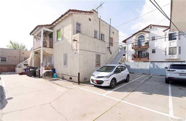 2369 Pacific, Long Beach, CA 90806