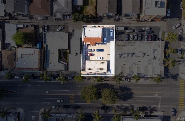 2369 Pacific, Long Beach, CA 90806