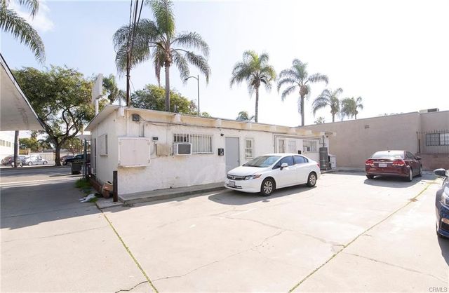2369 Pacific, Long Beach, CA 90806
